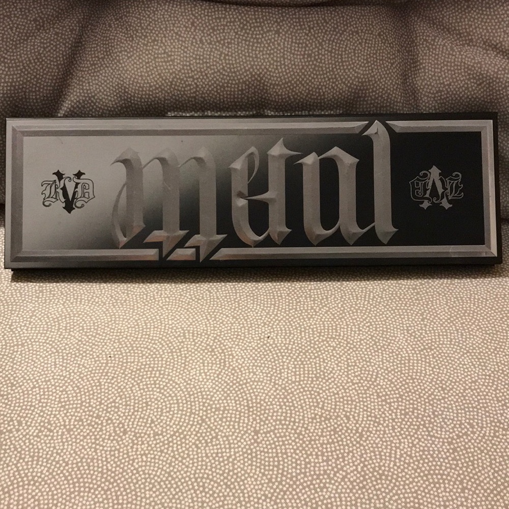 Kat Von D Metalmatte Palette